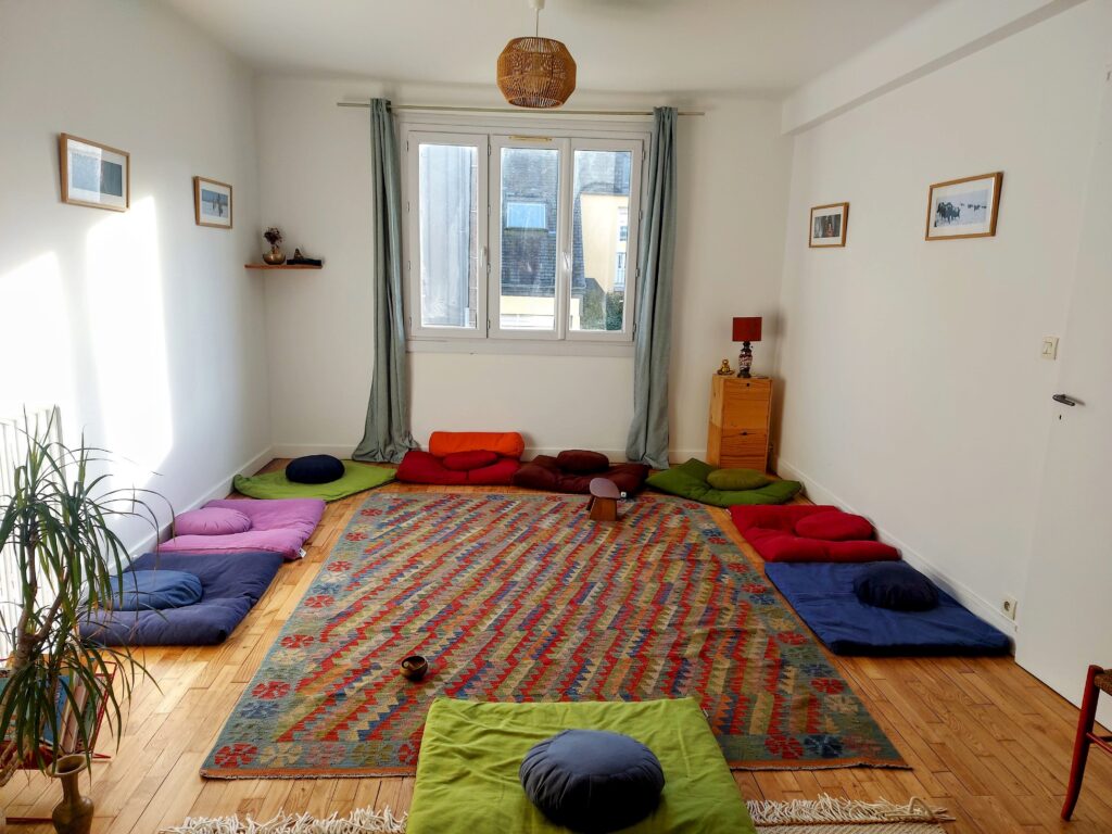 Salle Méditation Angélique Des Nétumières Psychologue Rennes
